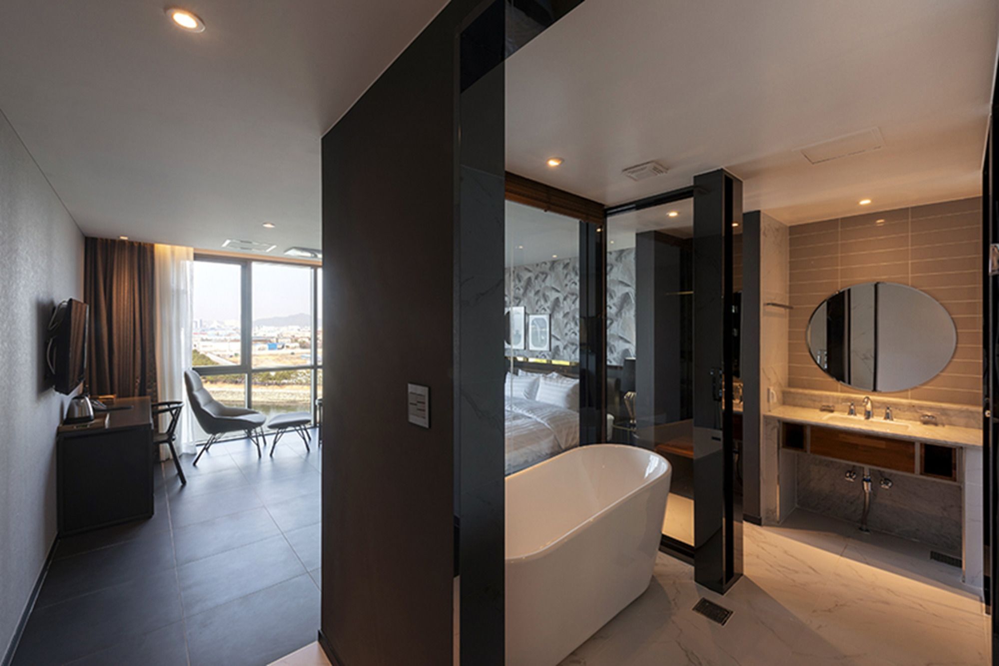 Brown-Dot Hotel Shinho Busan Exterior photo