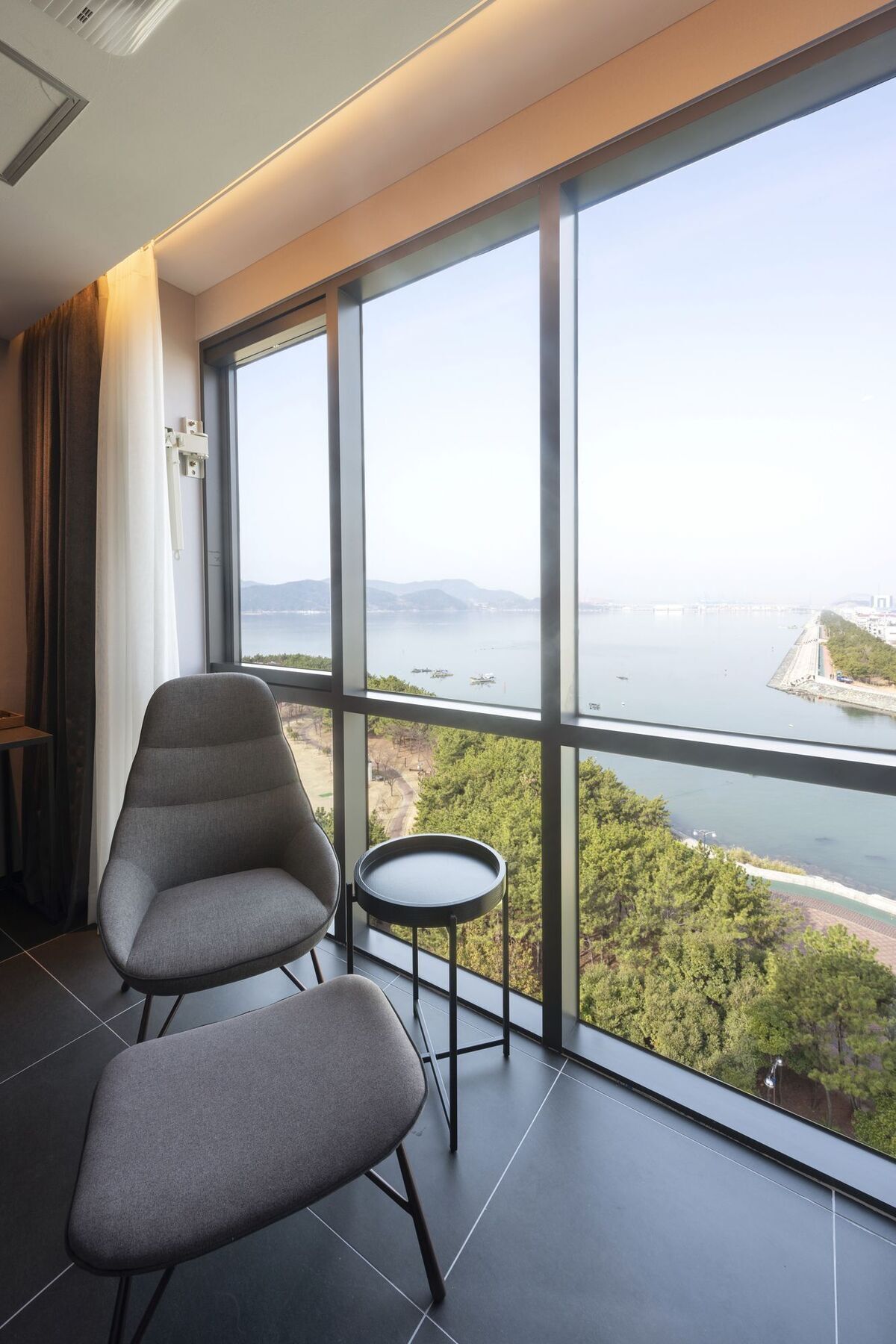 Brown-Dot Hotel Shinho Busan Exterior photo
