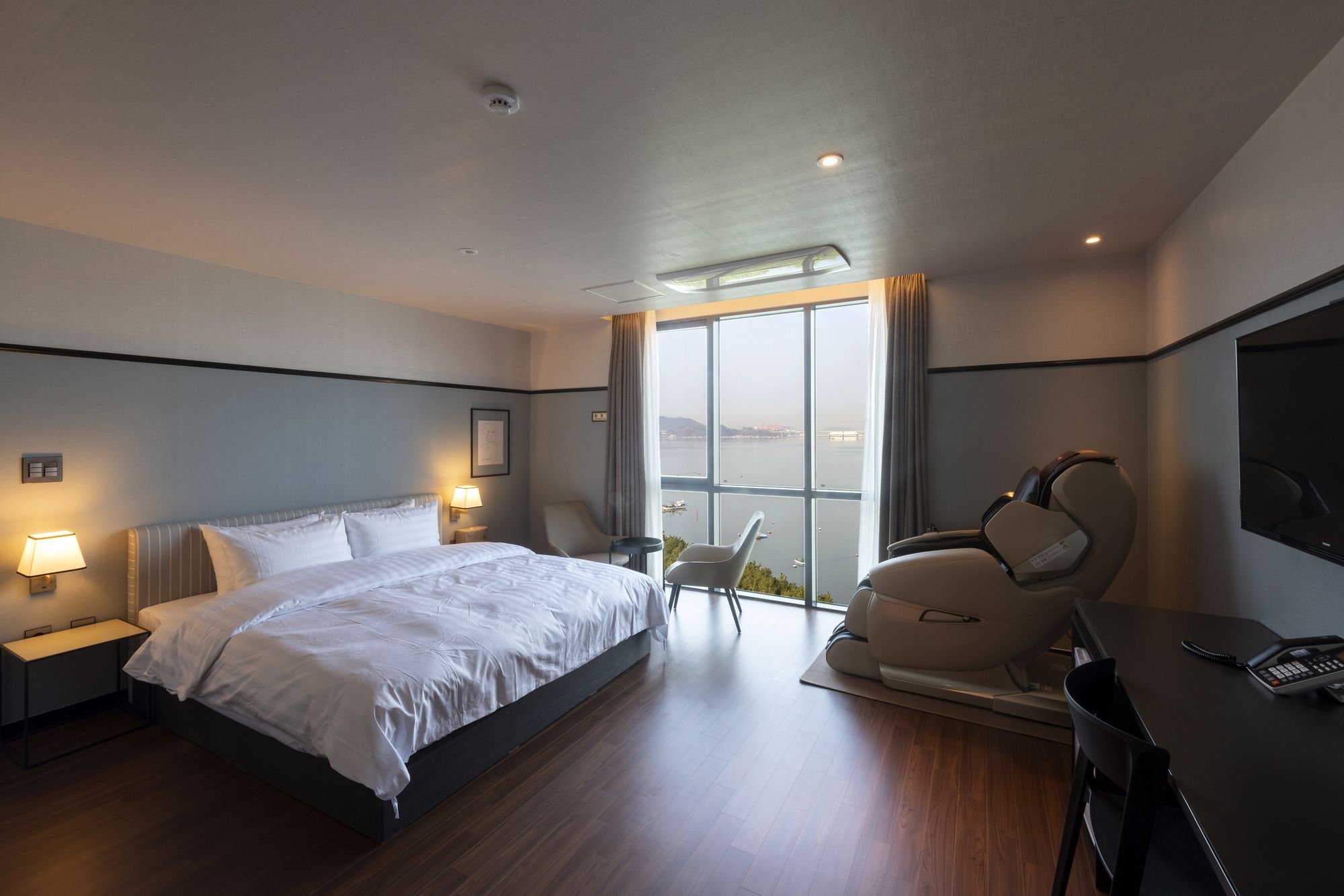 Brown-Dot Hotel Shinho Busan Exterior photo