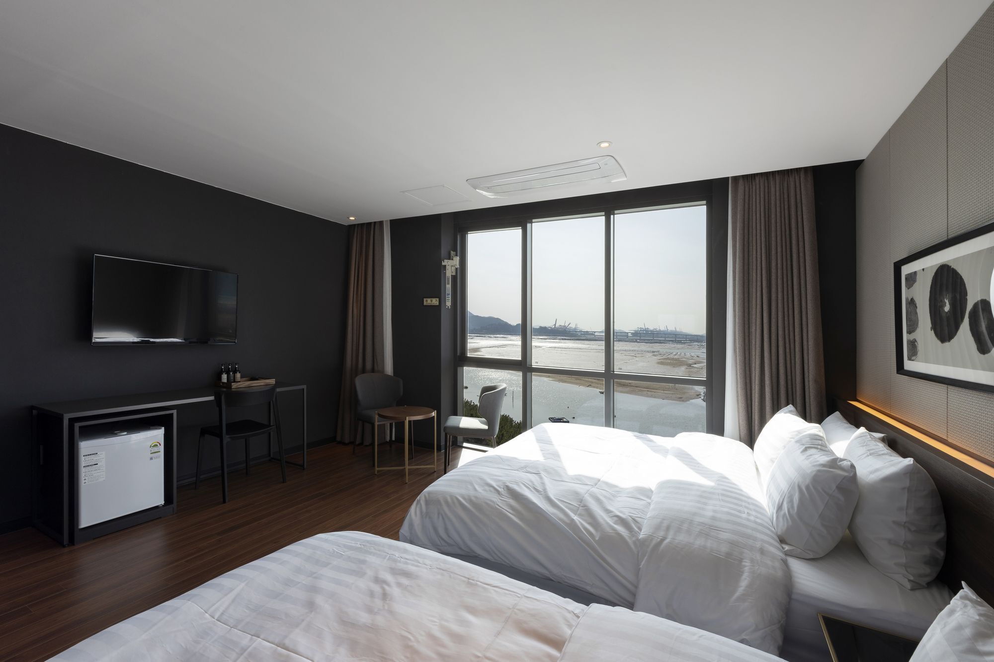 Brown-Dot Hotel Shinho Busan Exterior photo