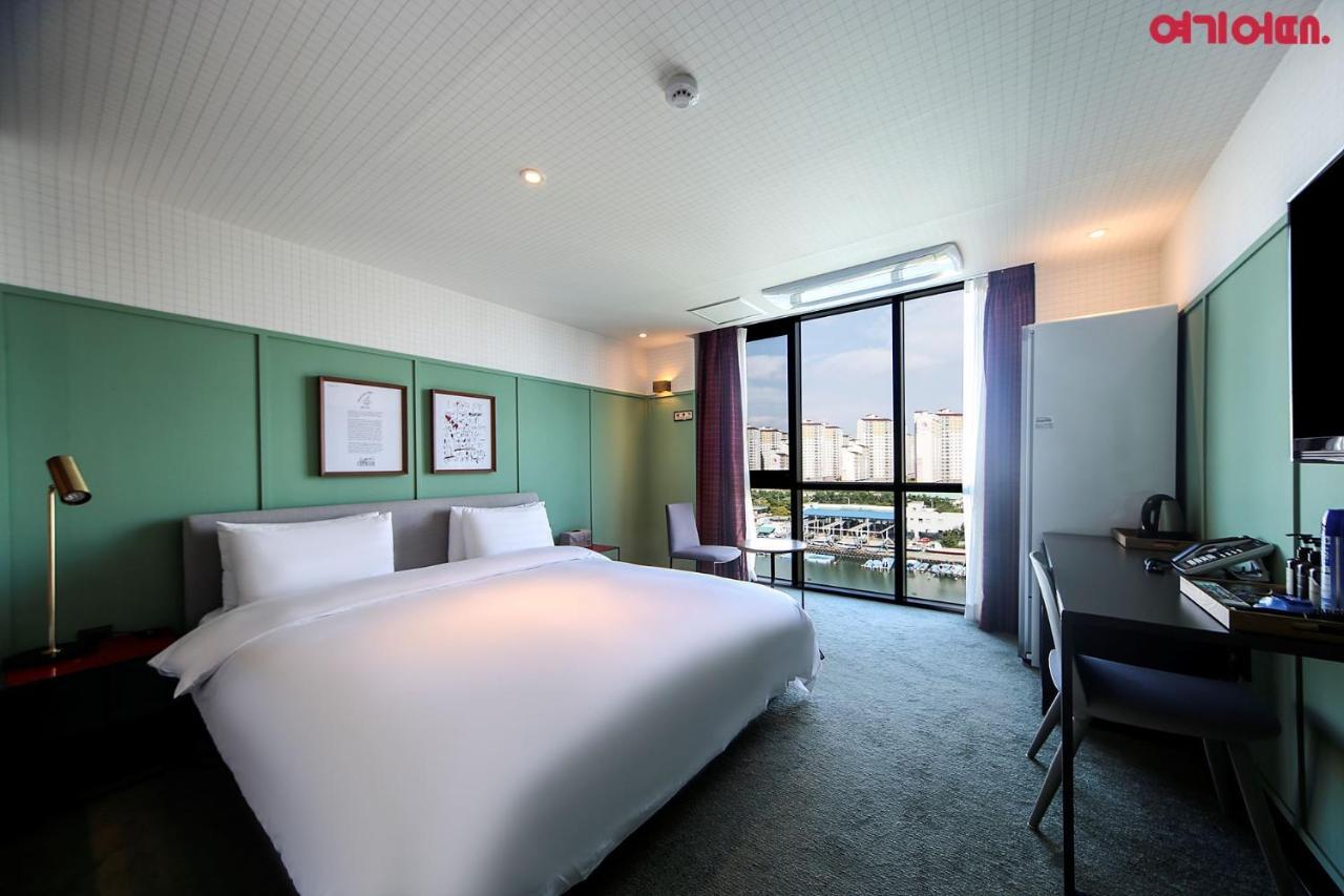 Brown-Dot Hotel Shinho Busan Exterior photo